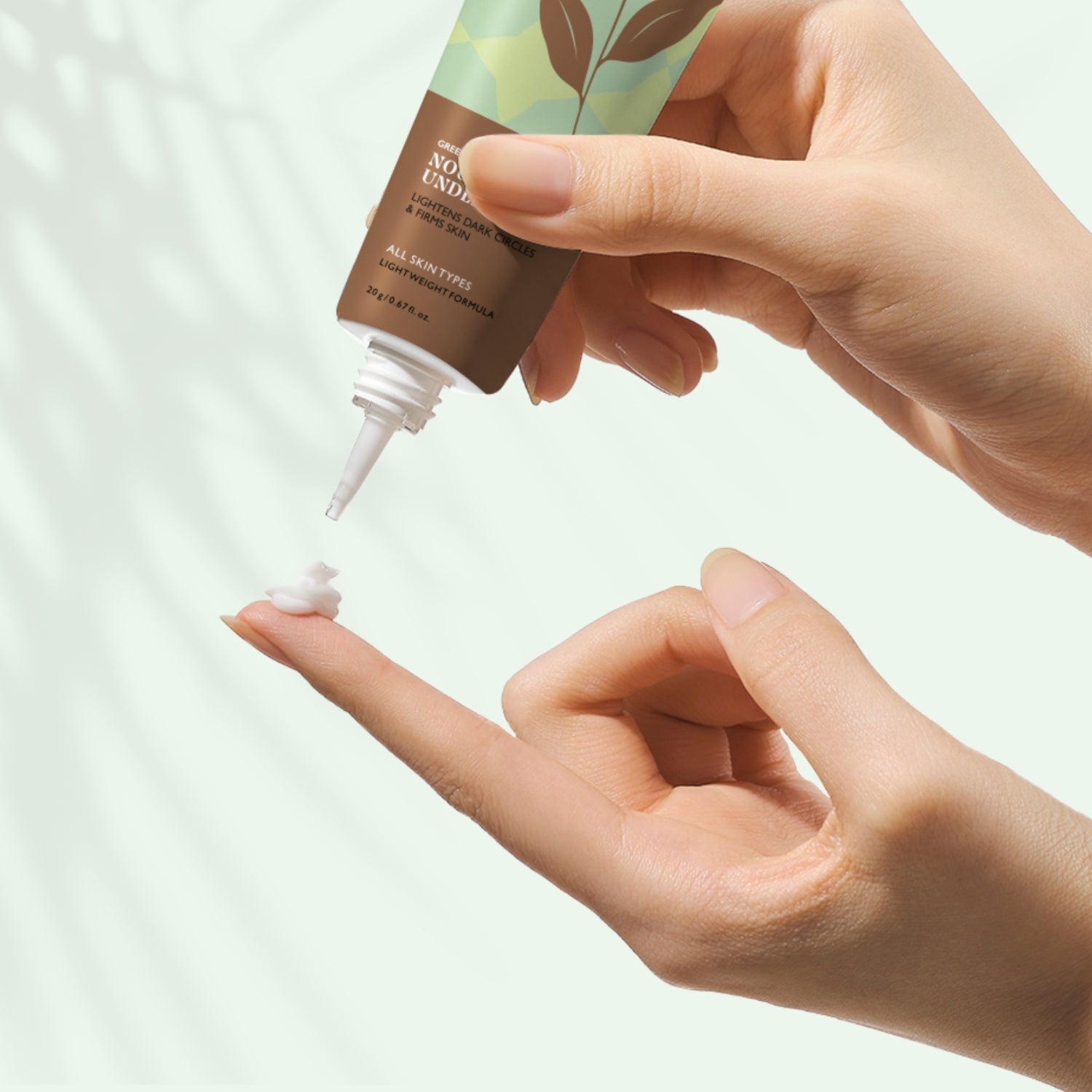 Nourishing Under Eye Gel with Green Tea and Carrot Seed 