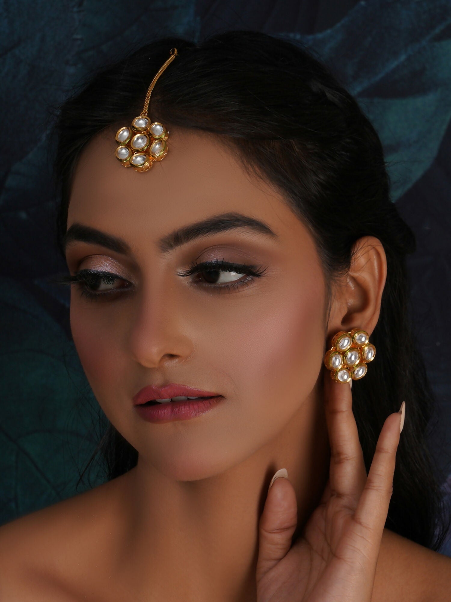 Kundan Round Maang Tikka with Studs Jewellery Set (Gold) - Ruby Raang - Grab2buy