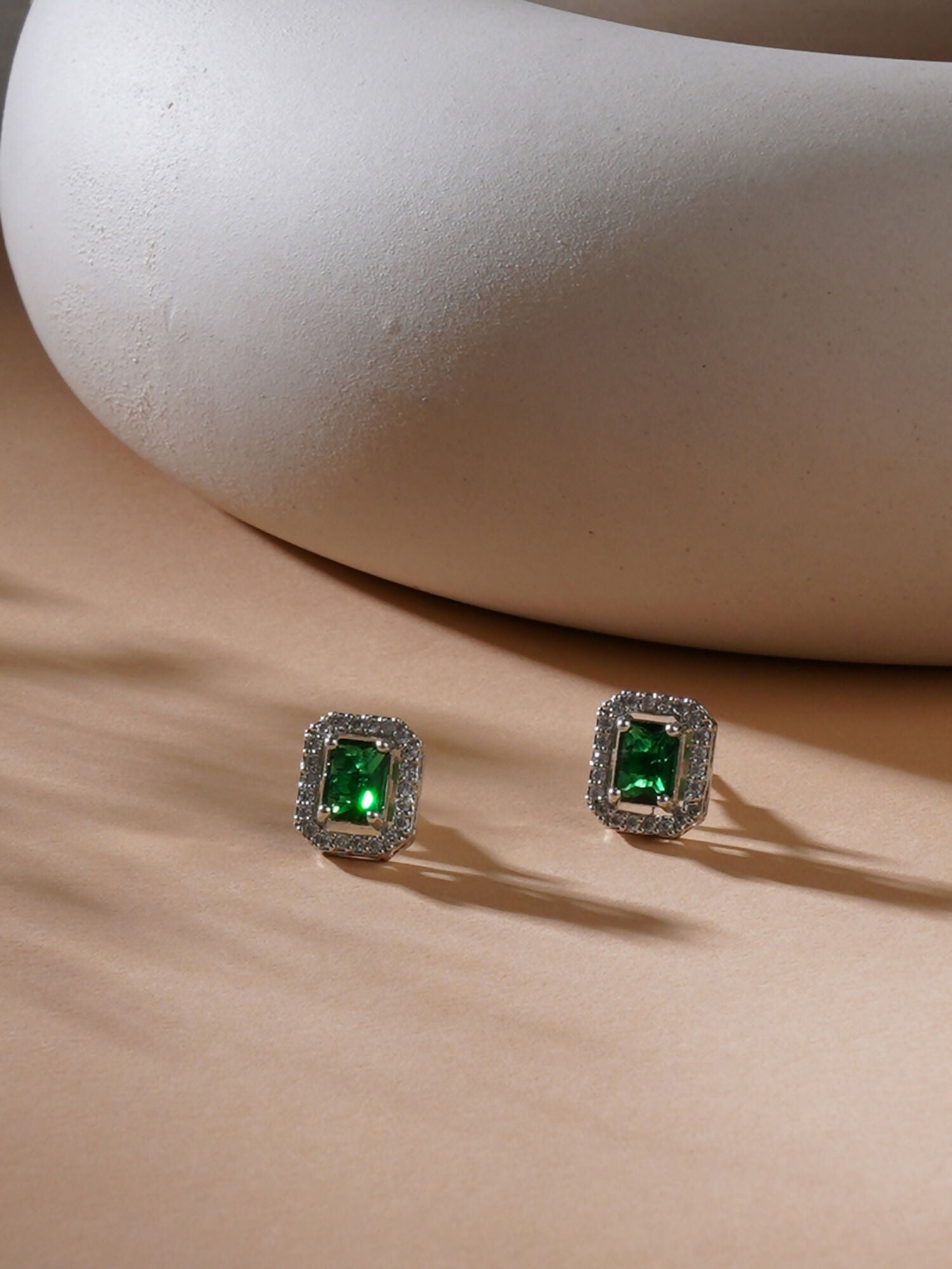 stone stud (green) - Ruby Raang