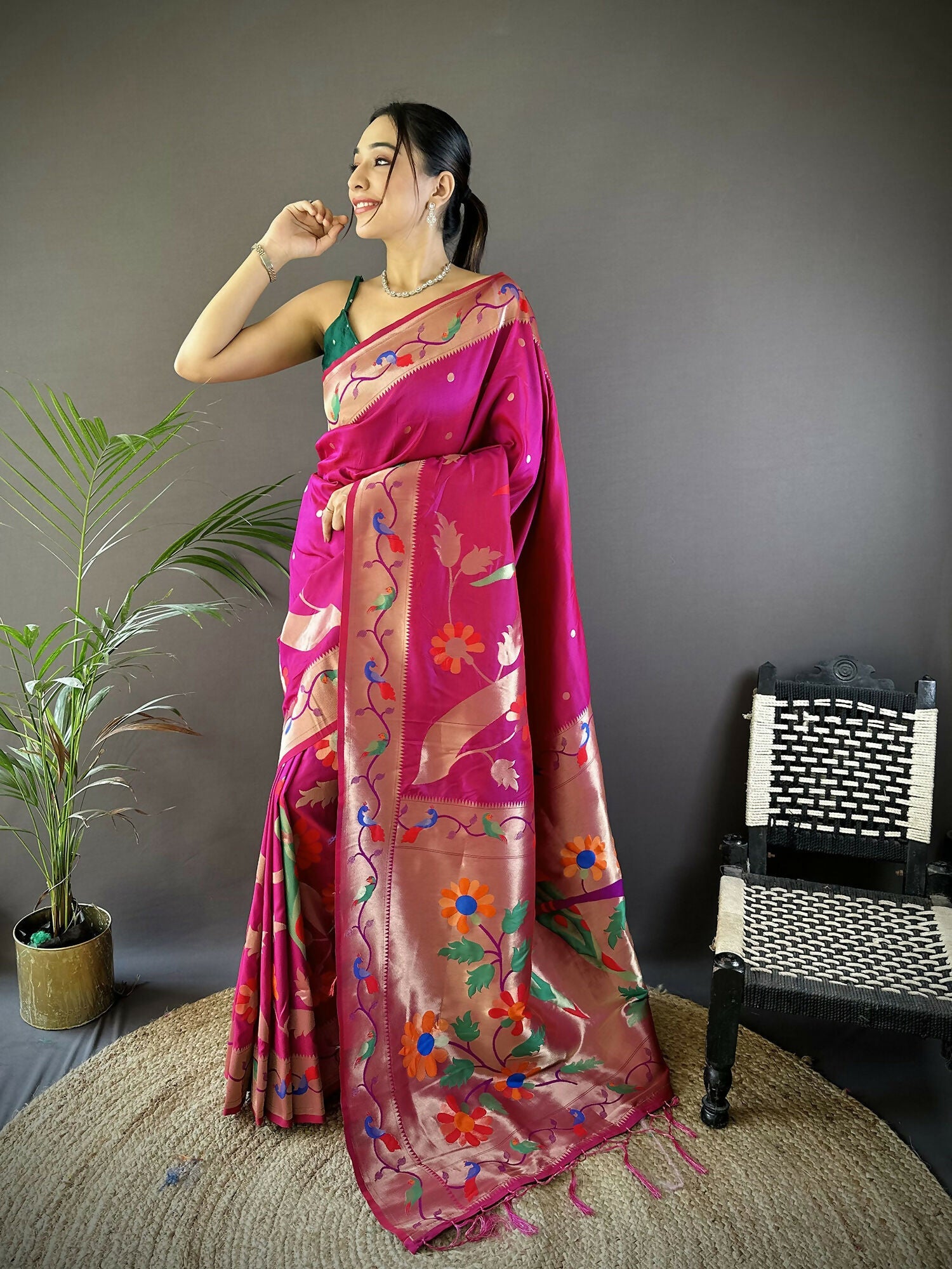 Joban Fashion Dark Pink Zari Woven Floral Motifs Soft Silk Paithani Silk Saree