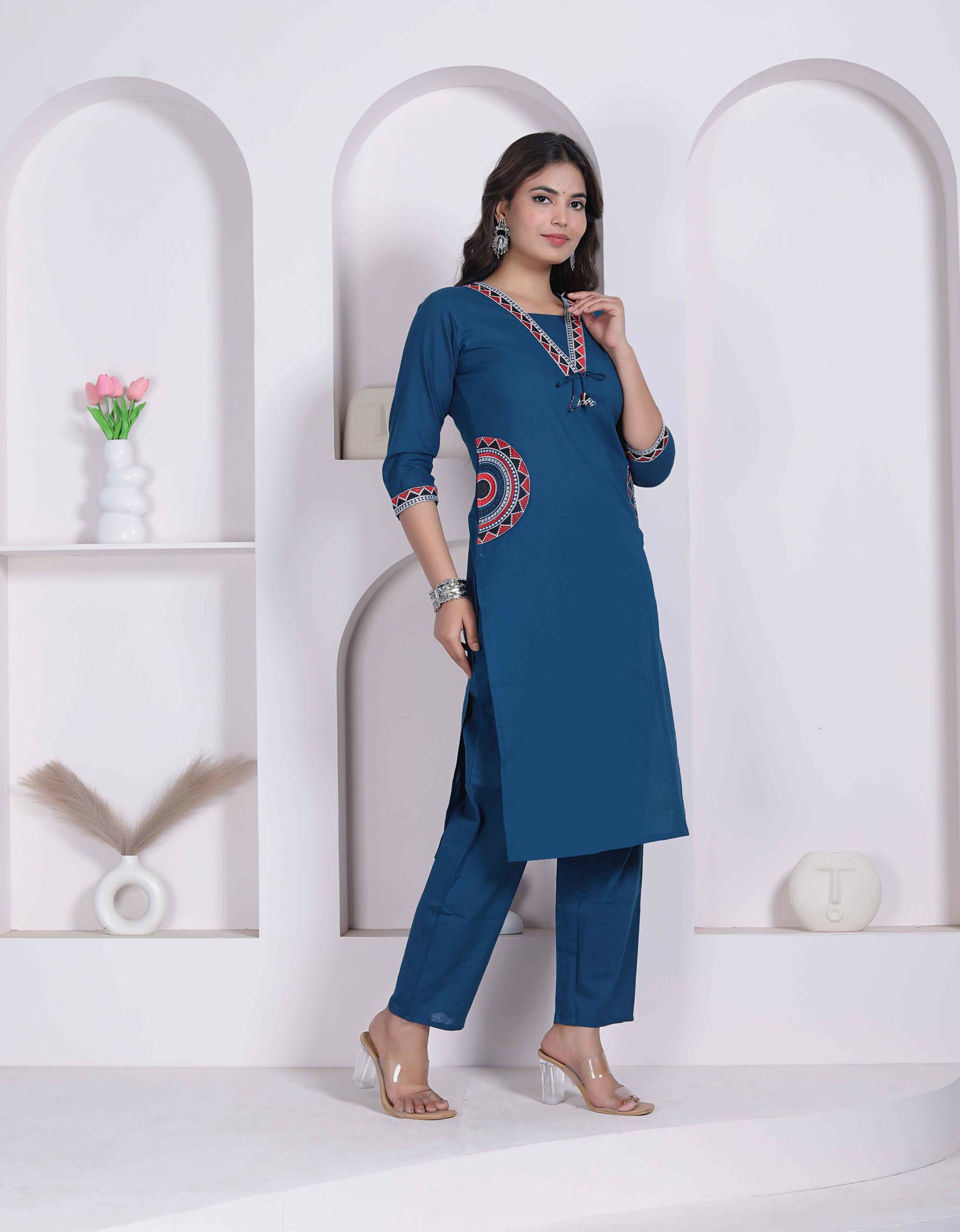 Miravan Womens Blue Straight Kurta With Palazzo Set