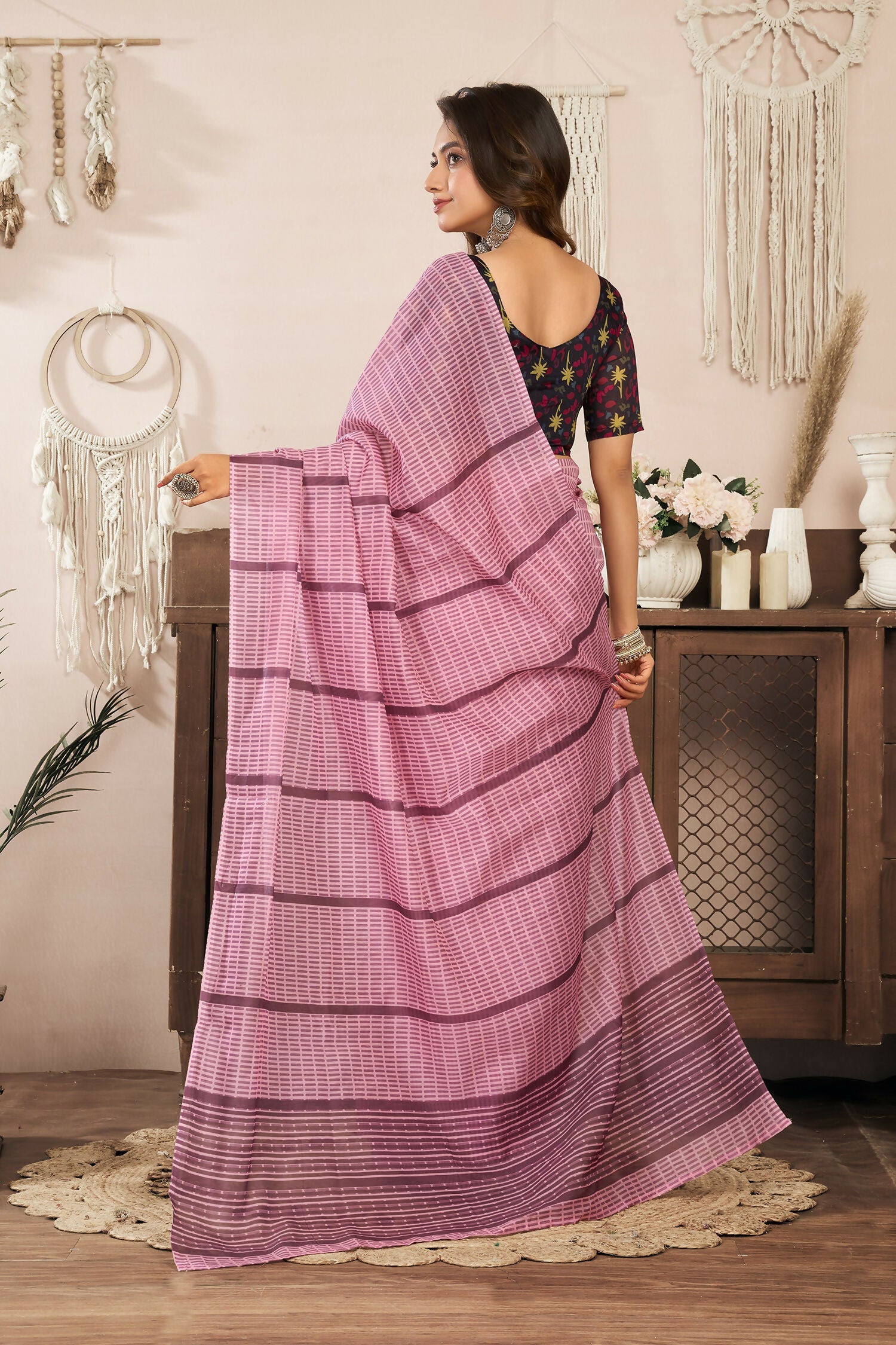 Joban Fashion Coral Pink Paisley & Geomatric Linen Ready To Wear Saree With Unstitched Blouse