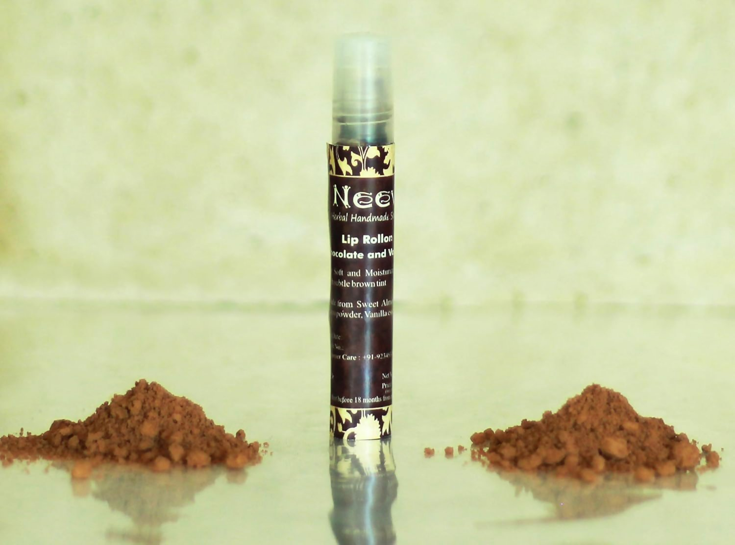 Neev Herbal Handmade Soaps Lip Rollon (Chocolate, Vanilla)