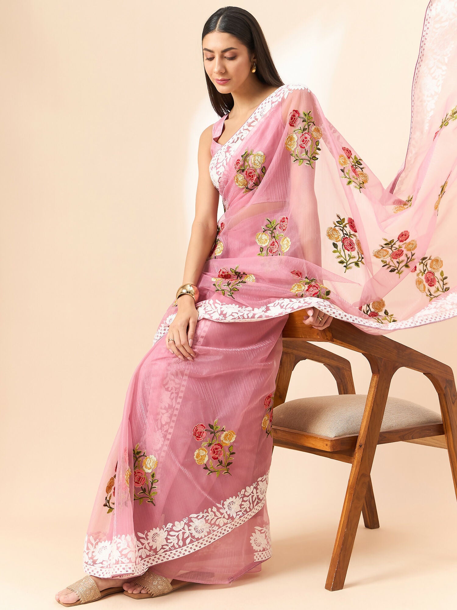 Pink Organza Floral Embroidered Saree with Unstitched Blouse Piece - Roozal