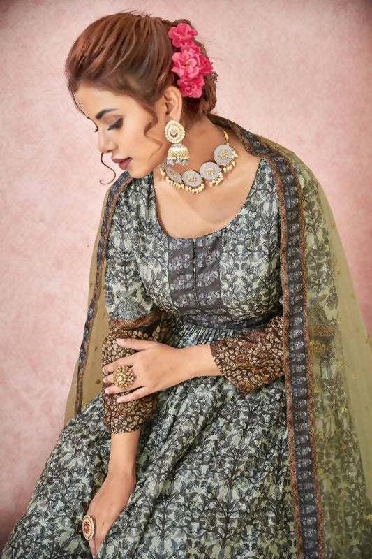 Everywhere Designer Black Dola Silk Gown With Dupatta - Anbazaar - Grab2buy