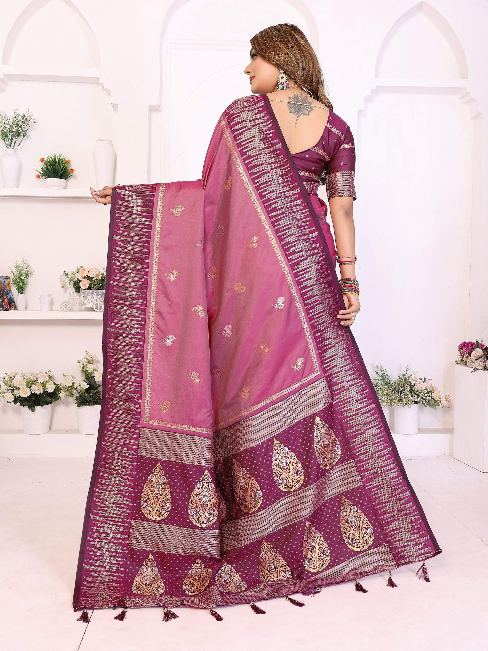 Aastha Fashion Magenta South Soft Silk Zari Weaving Saree