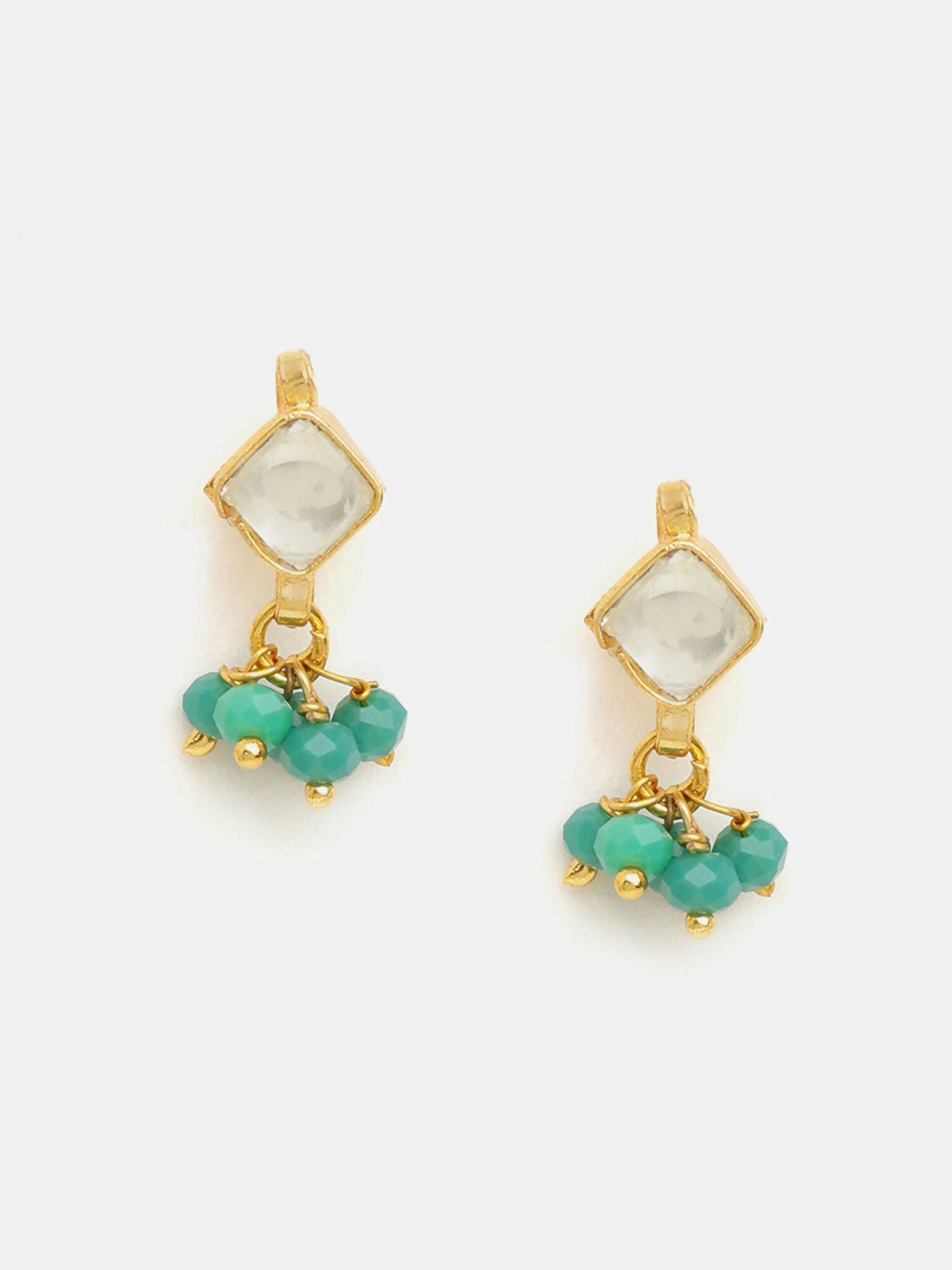 Ruby Raang Gold-White Set Of Earrings And Maang Tikka