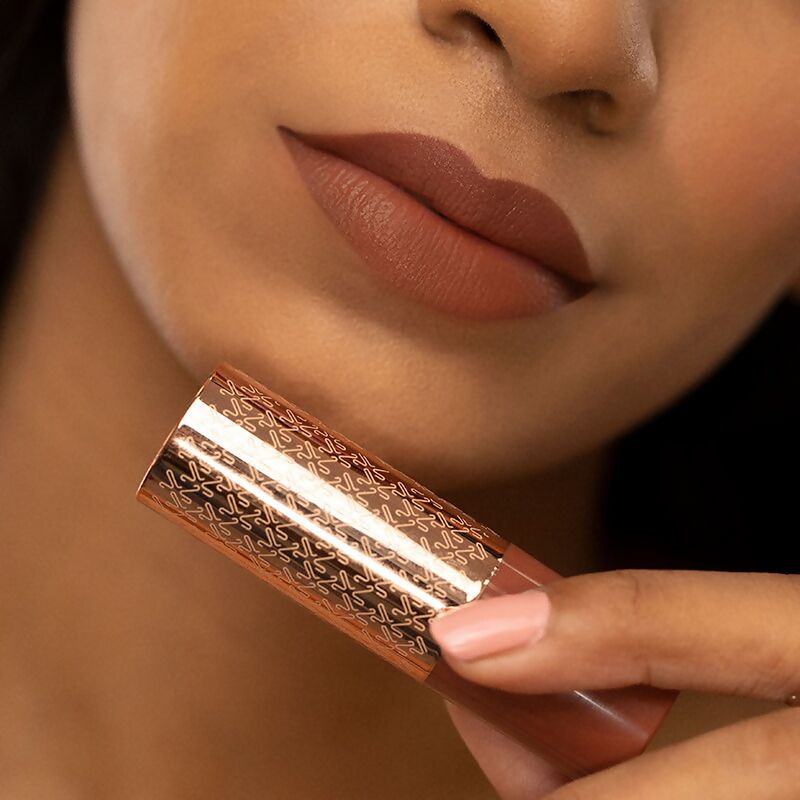 Kay Beauty By Katrina Kaif Matte Drama Long Stay Lipstick - Thriller 