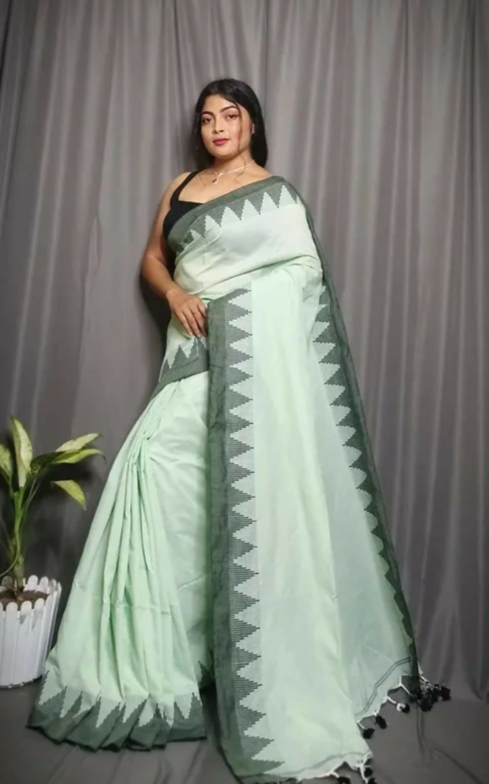 Exclusive Collection Beautiful Light Green Pure Cotton Woven Handloom Grab2Buy With Running Blouse Piece 