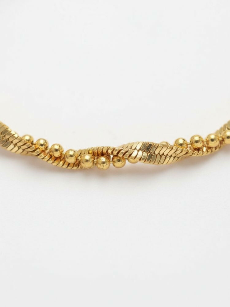 NVR Women Gold Plated Handcrafted Minimal Chain