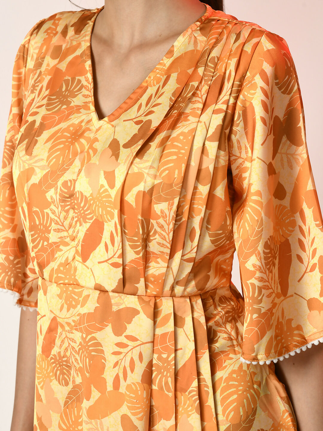 Myshka Women's Yellow Printed Dress