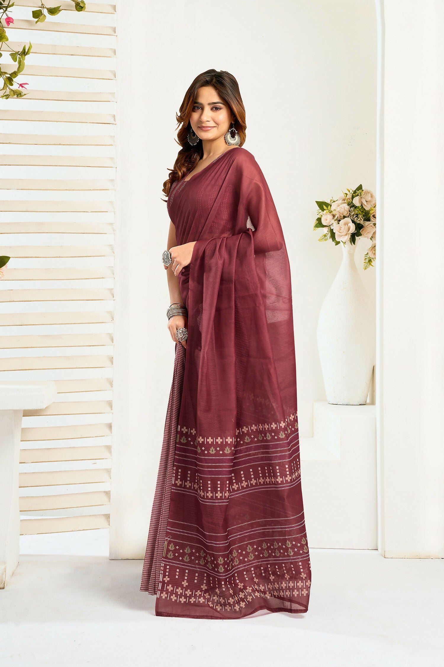 Joban Fashion Maroon Ethnic Motifs Linen Ready To Wear Saree With Unstitched Blouse