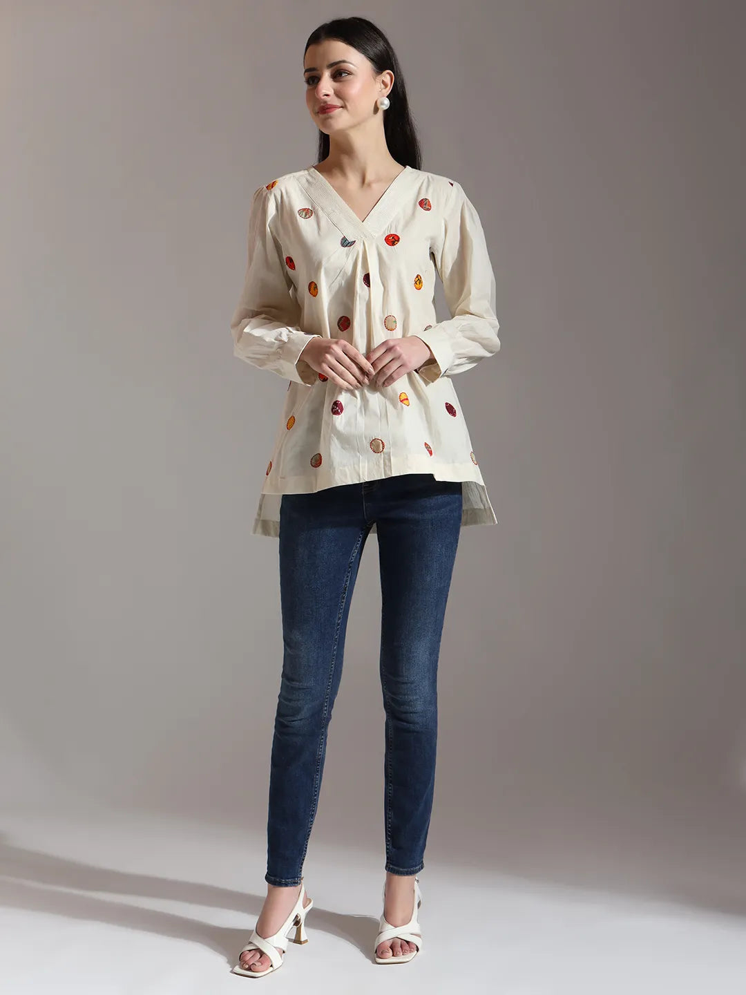 Yufta White Pure Cotton Applique Work Top  Grab2Buy Yufta Grab2Buy