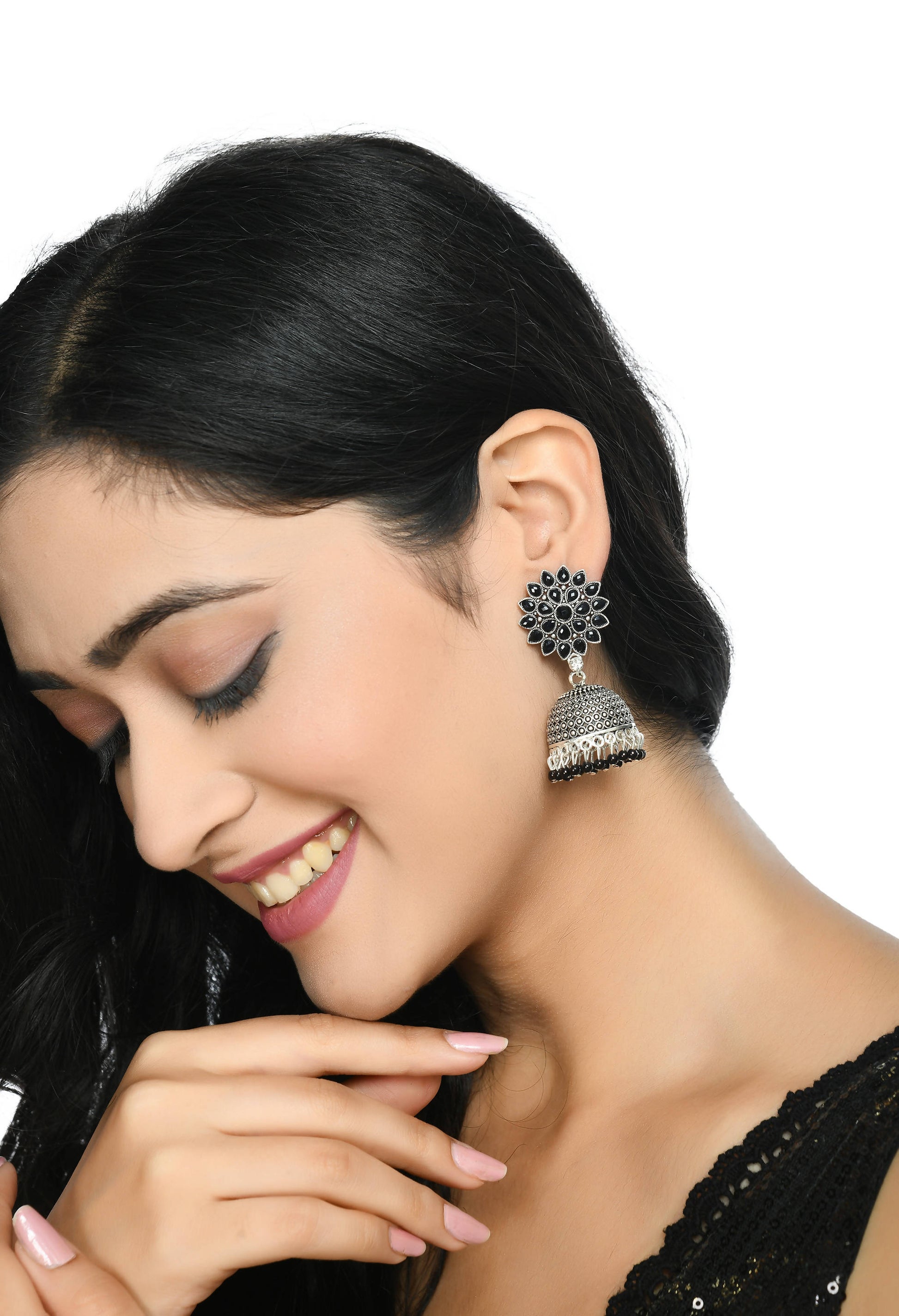 Mominos Fashion Johar Kamal Beautiful Kundan Work Jhumka With Black Beads 