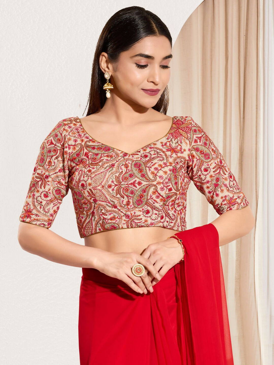Joban Fashion Off White Cotton Padded Blouse With Sweetheart Neck Elbow Sleeves