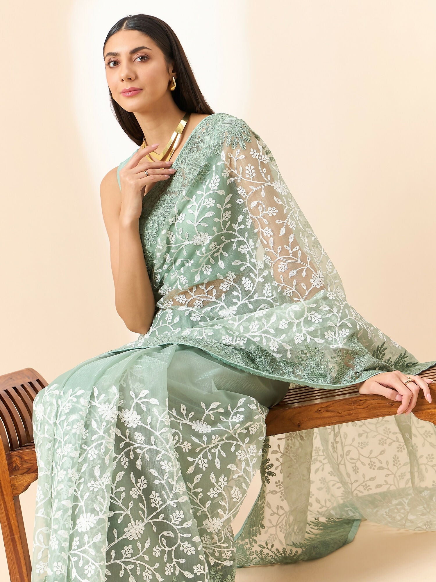 Green Organza Floral Embroidered Saree with Unstitched Blouse Piece - Roozal