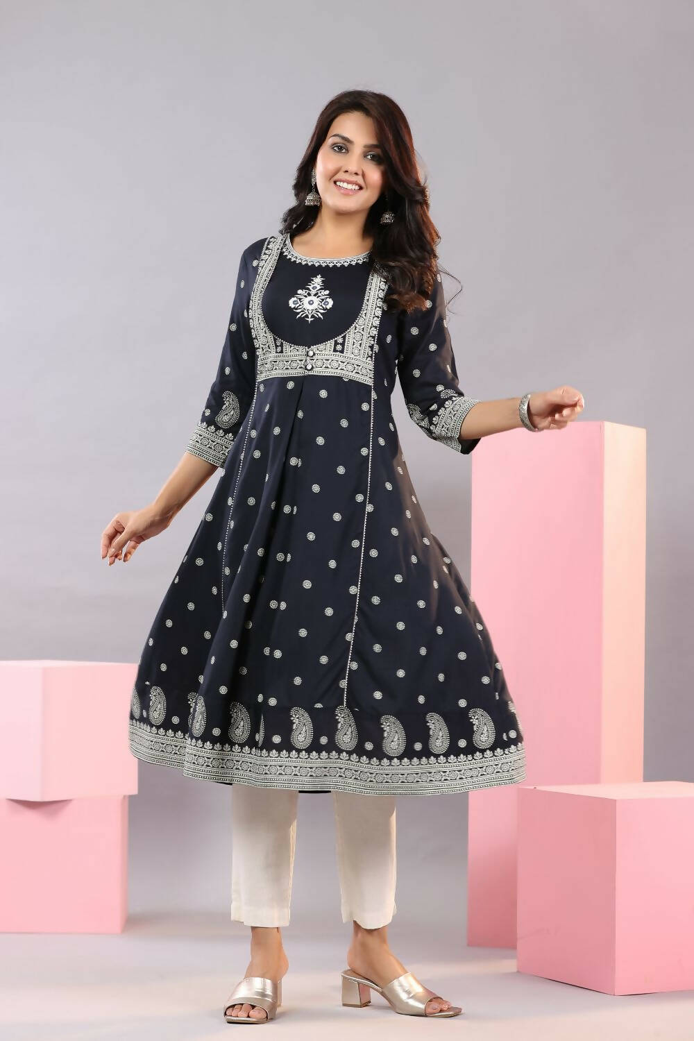 Juniper Women Indigo Rayon Printed A-Line Kurta