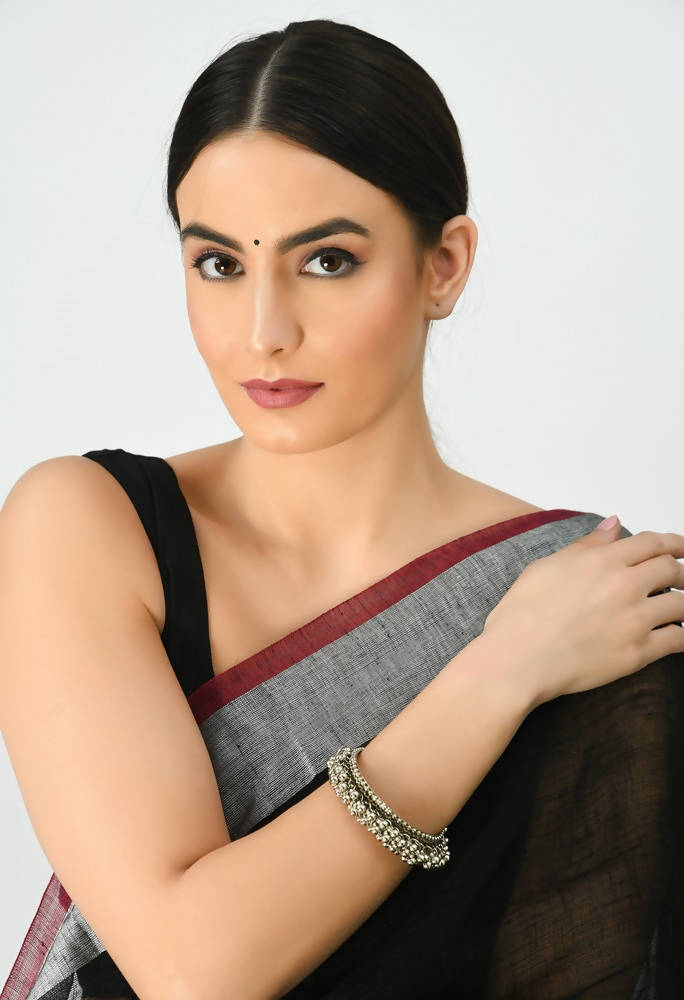 Mominos Fashion Kamal Johar Oxidised Silver-Plated Ghungroo Handcraft Bracelet 