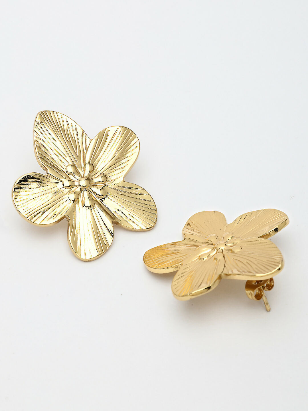 NVR Women's Gold-Polished Floral Shape Stud Earrings 