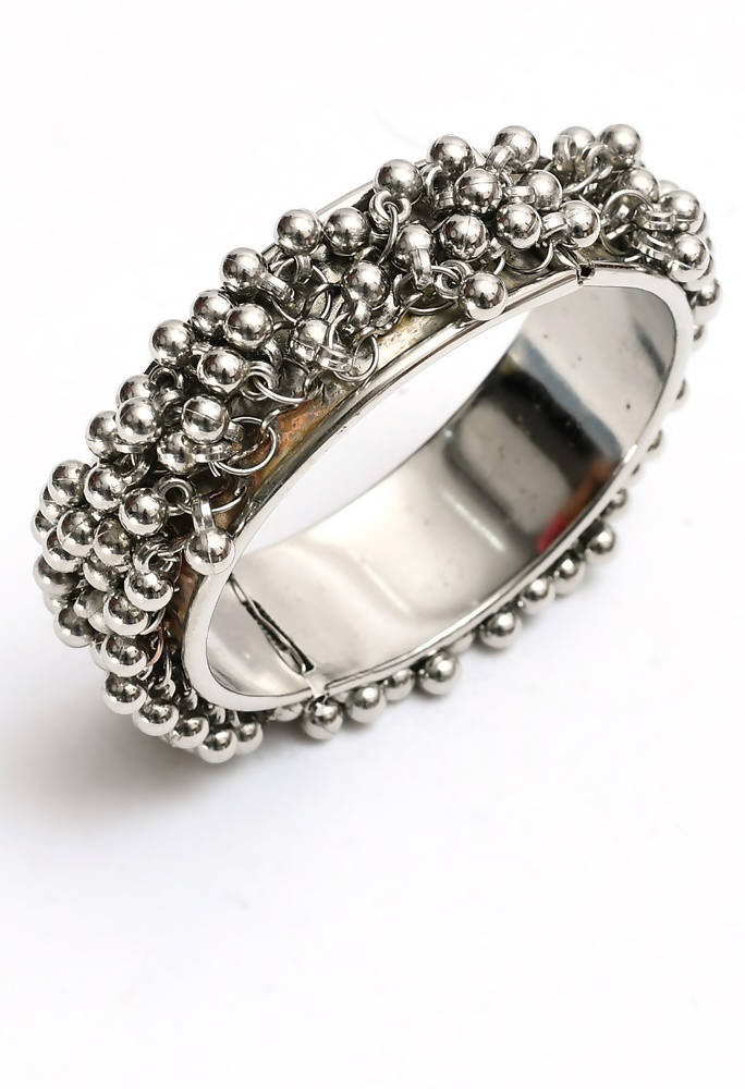 Mominos Fashion Kamal Johar Oxidised Silver-Plated Ghungroo Handcraft Alloy Bracelet 