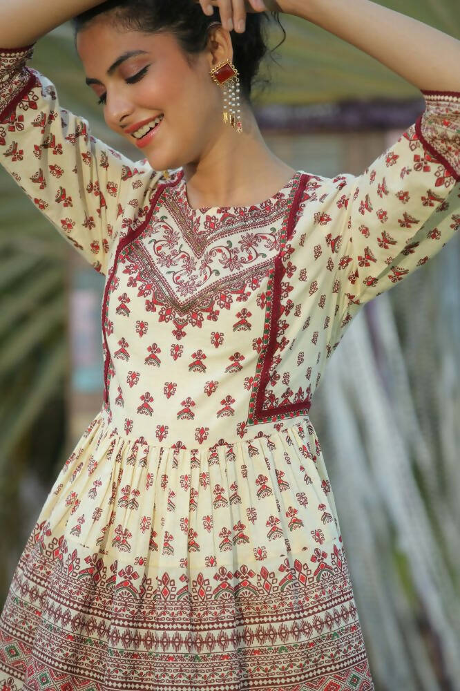 Juniper Women Cream Cambric Printed A-Line Tunic
