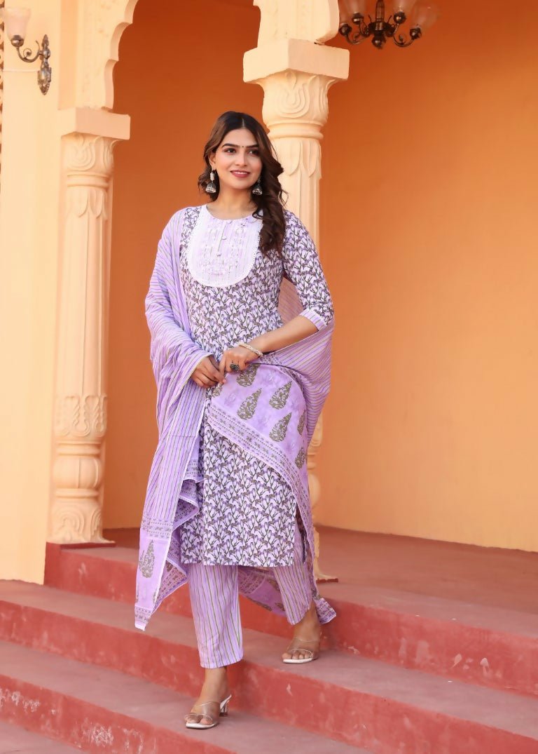 Alvano Printed Straight Kurti with Pant and Dupatta Set for Womens's and Girls Rayon