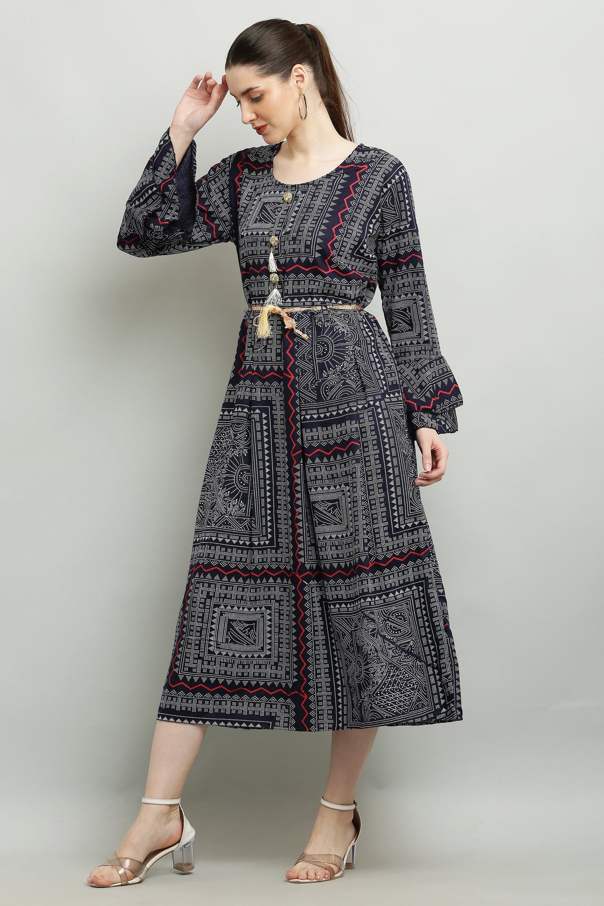 PAVONINE Navy Blue Color White Printed Kurta For Women