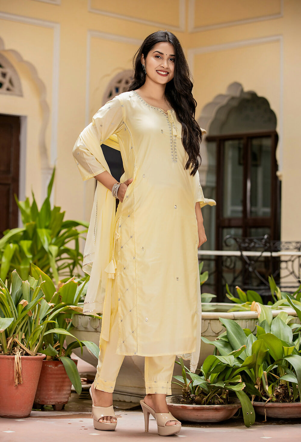 Kaajh Women's Light Yellow Modal Silk Kurta Pant Set With Dupatta