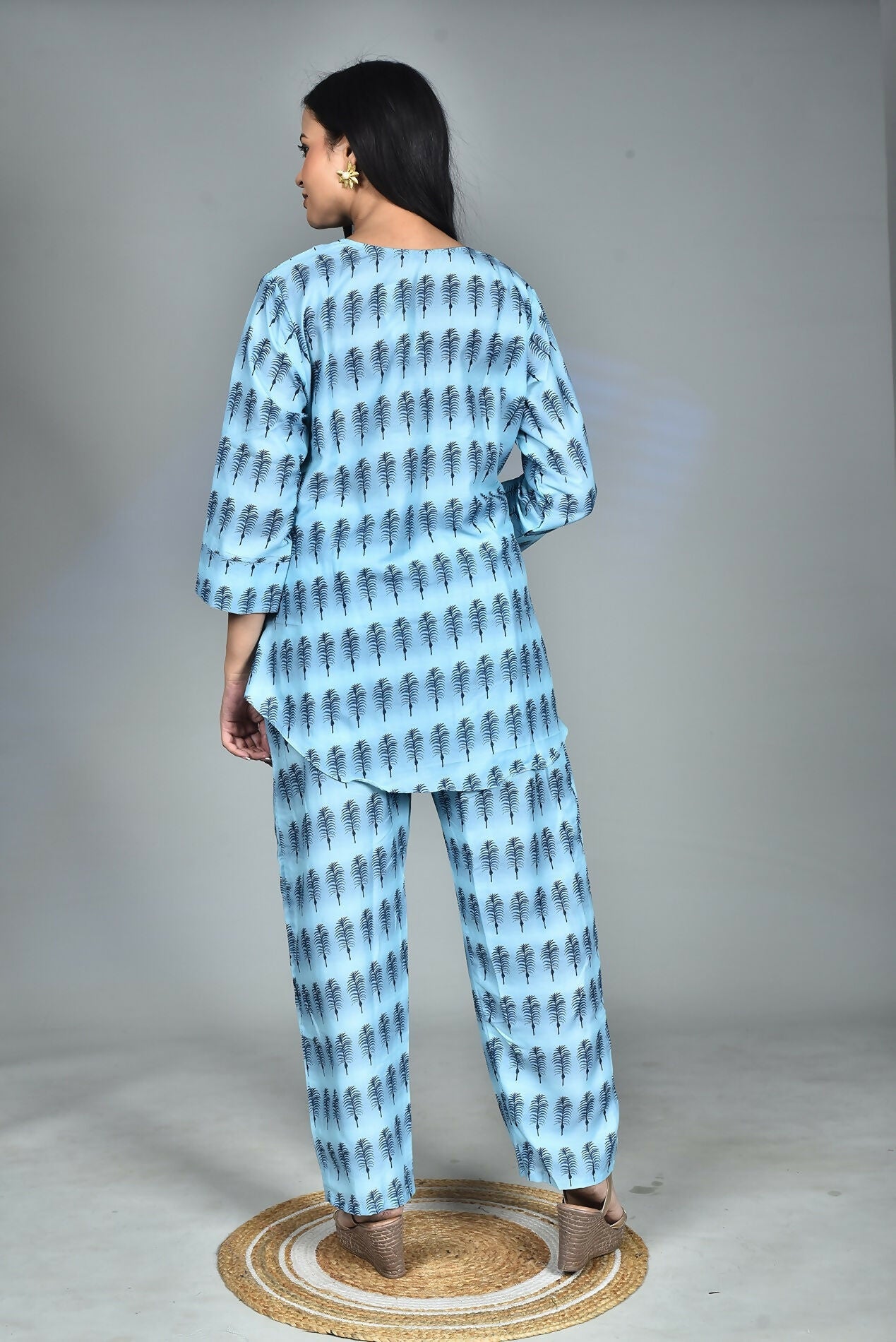 Morchari Digital Print Semi Muslin Co-Ord Set Top & Trouser-Multicolor 