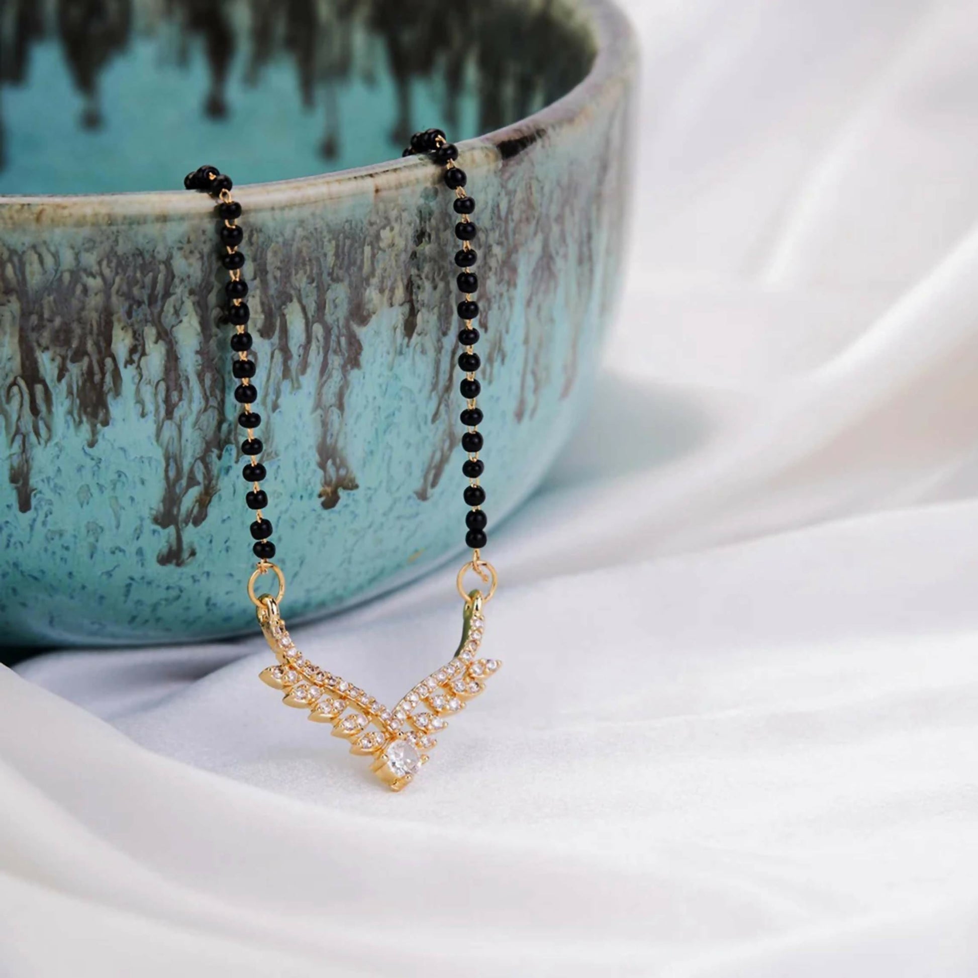 Joban Fashion Women Gold Ad Mangalsutra