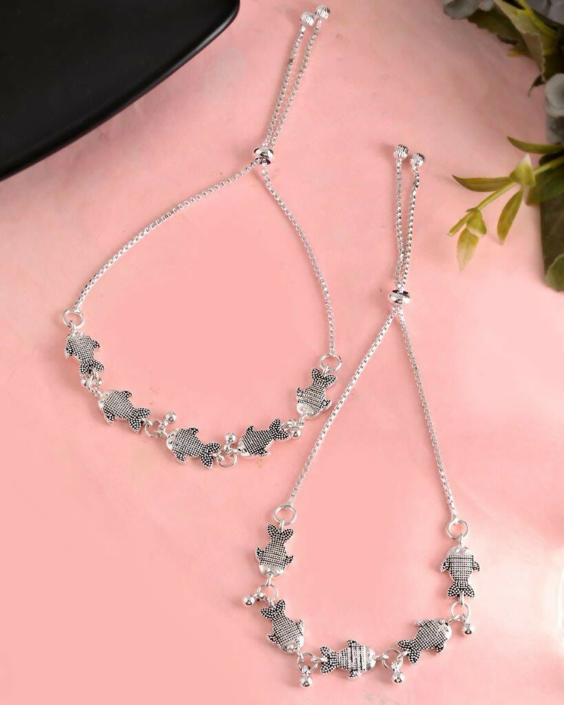 VOJ Set of 2 Traditional Fish Shapped Designer Anklet 