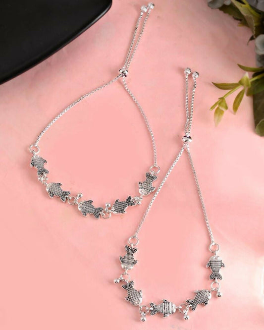 VOJ Set of 2 Traditional Fish Shapped Designer Anklet 