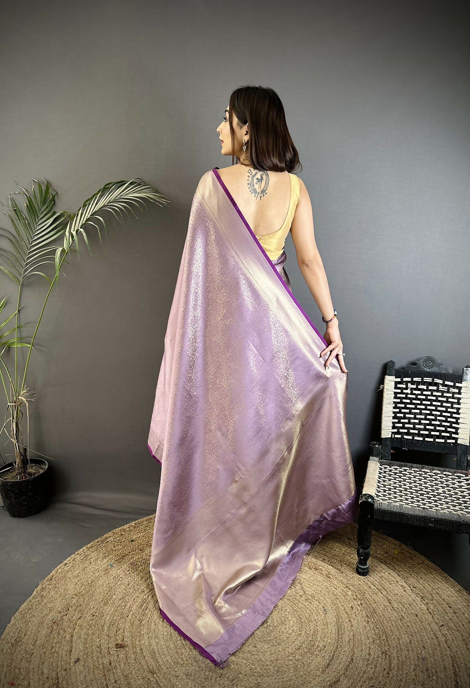 Joban Fashion Lavender Floral Motifs & Ethnic Design Soft Satin Silk Kanchipuram Saree