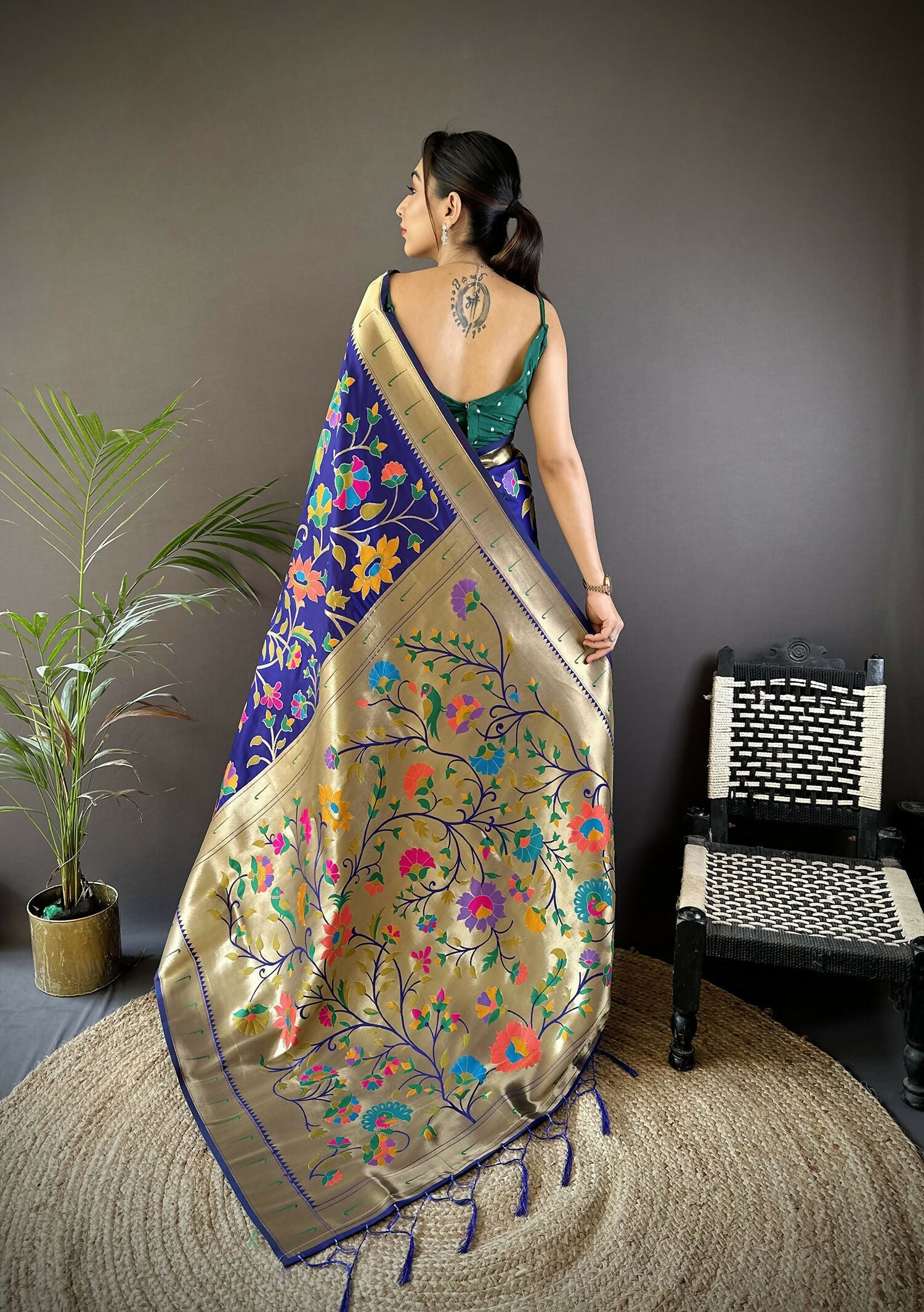Joban Fashion Blue Zari Woven Floral Motifs Soft Silk Paithani Silk Saree