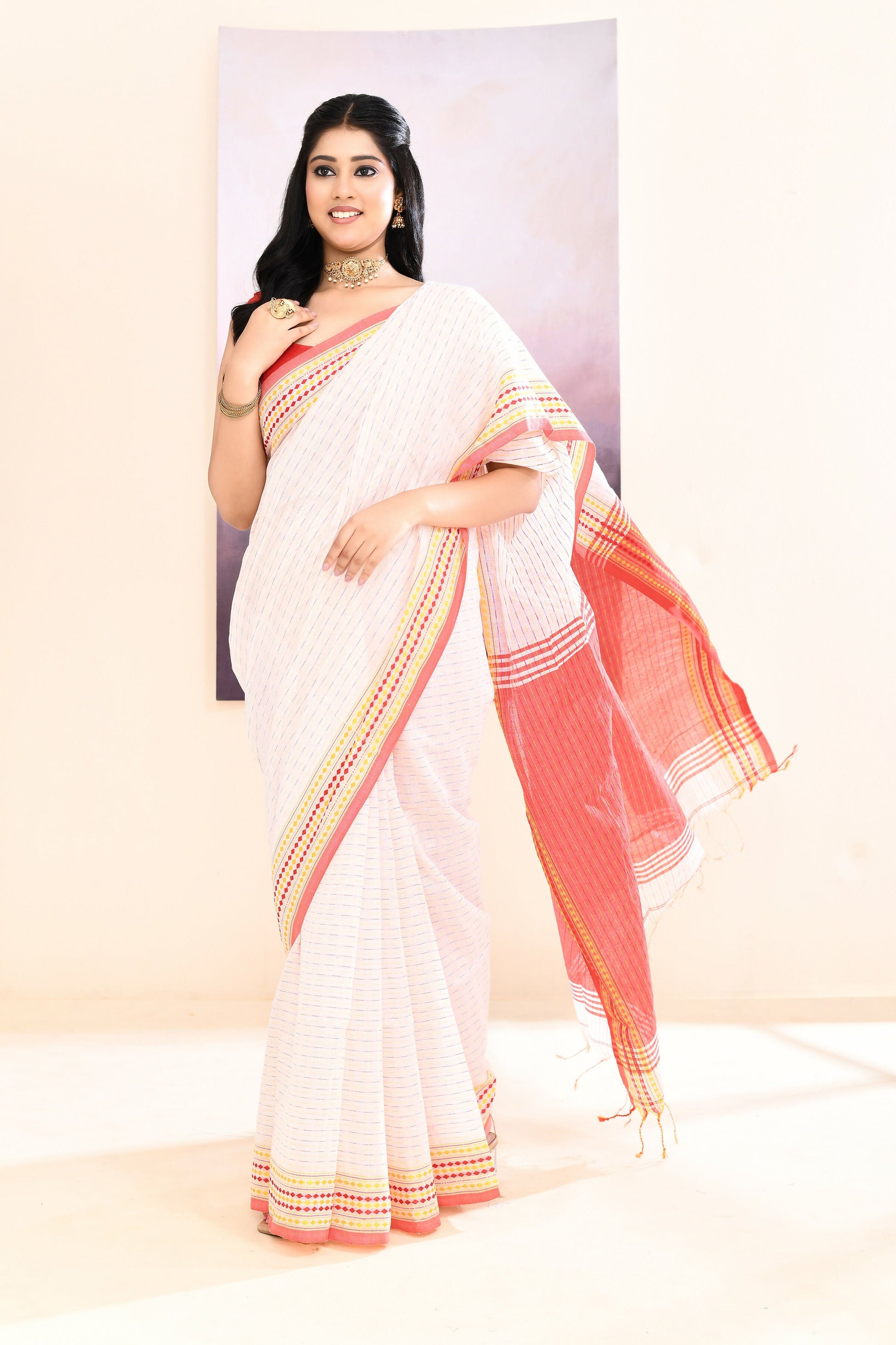 Piyari Fashion Women's White Embellished Cotton Blend Jamdani Saree