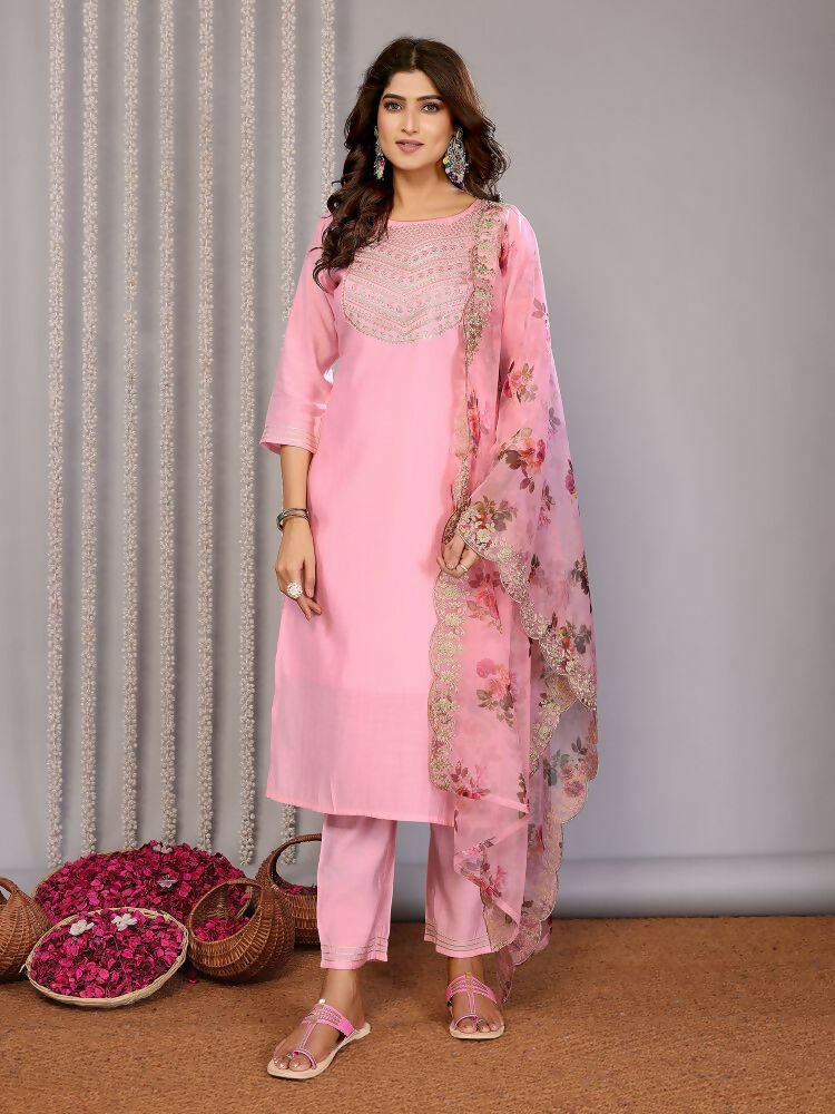 Joban Fashion Women Light Pink Roman Embroidery Stitched Kurta Set